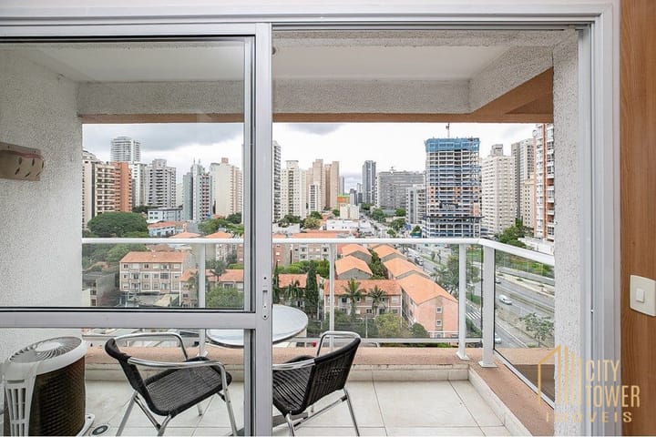 Apartamento à venda com 1 quarto, 37m² - Foto 27