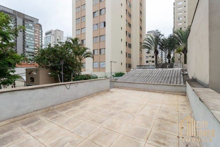 Casa à venda com 2 quartos, 140m² - Foto 22