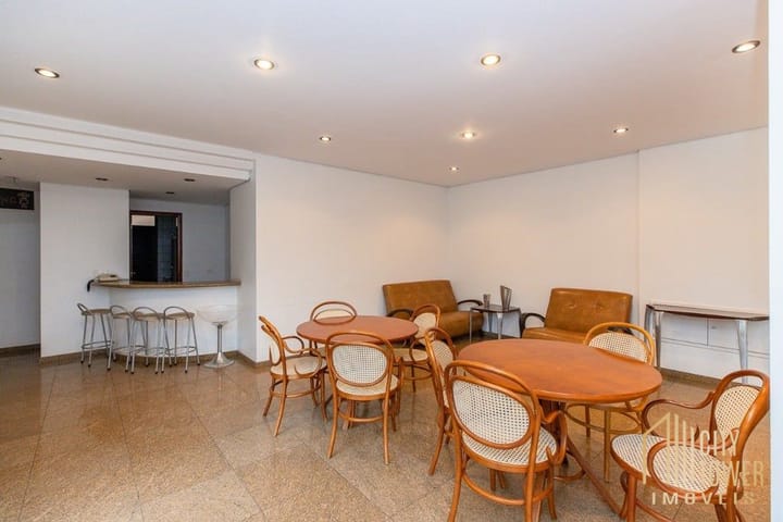 Apartamento à venda com 3 quartos, 205m² - Foto 23