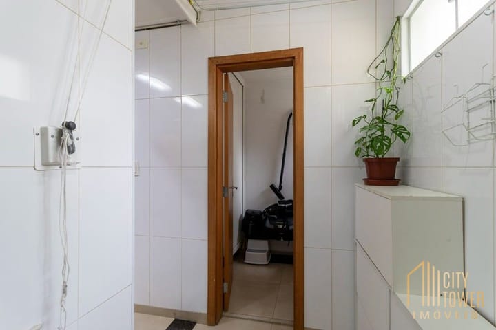 Apartamento à venda com 2 quartos, 80m² - Foto 7