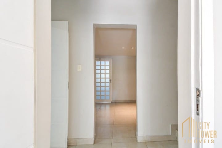 Casa à venda com 4 quartos, 205m² - Foto 31