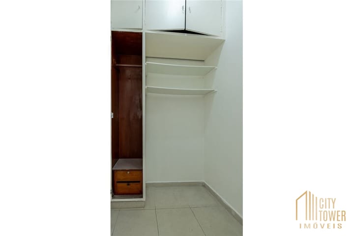 Apartamento à venda com 3 quartos, 117m² - Foto 17