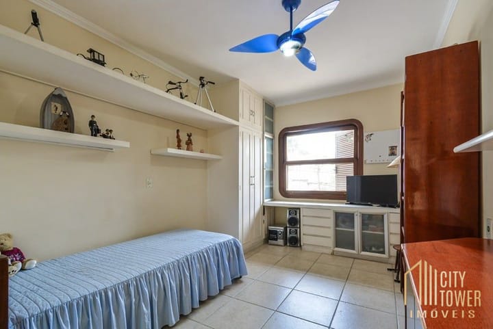 Casa à venda com 3 quartos, 190m² - Foto 16