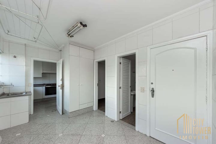 Apartamento à venda com 3 quartos, 165m² - Foto 6