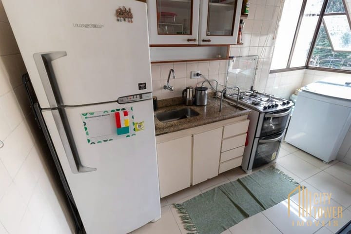 Apartamento à venda com 1 quarto, 54m² - Foto 19