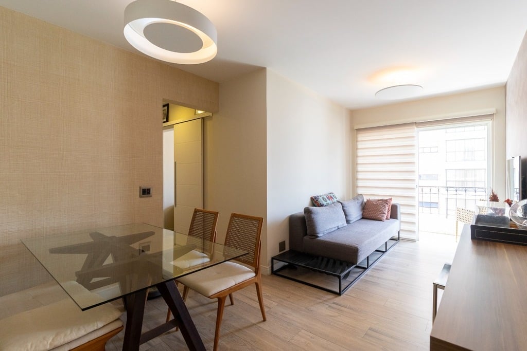 Apartamento à venda com 2 quartos, 60m² - Foto 1