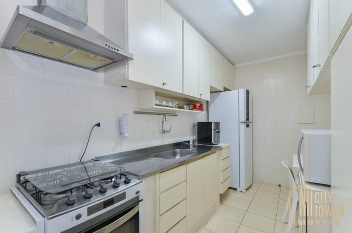 Apartamento à venda com 1 quarto, 62m² - Foto 13