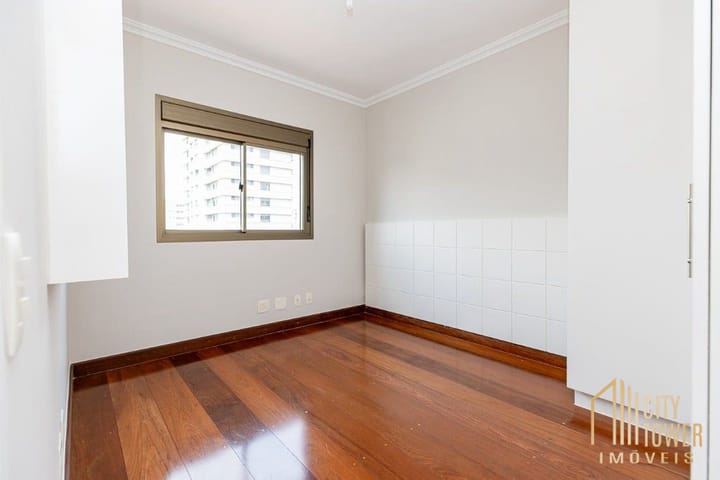 Apartamento à venda com 4 quartos, 186m² - Foto 47