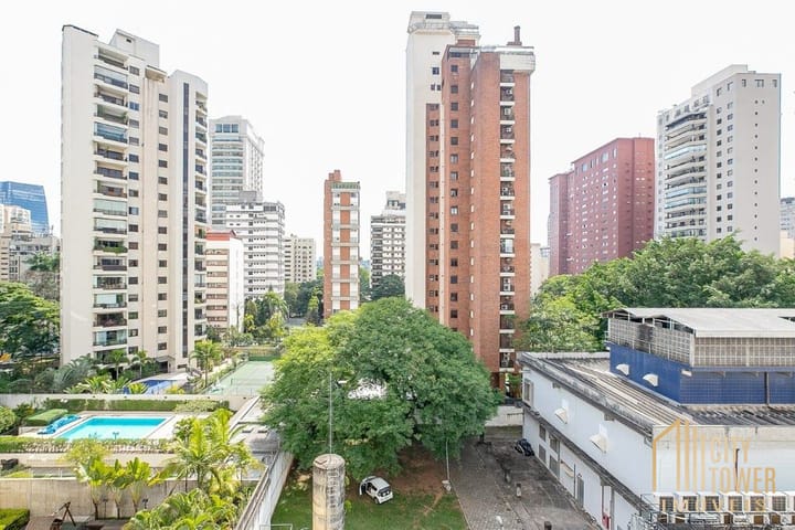 Apartamento à venda com 3 quartos, 225m² - Foto 11