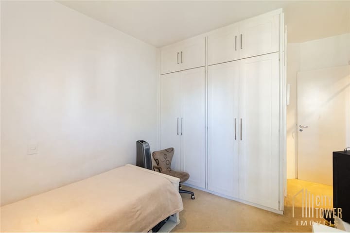 Apartamento à venda com 3 quartos, 126m² - Foto 13