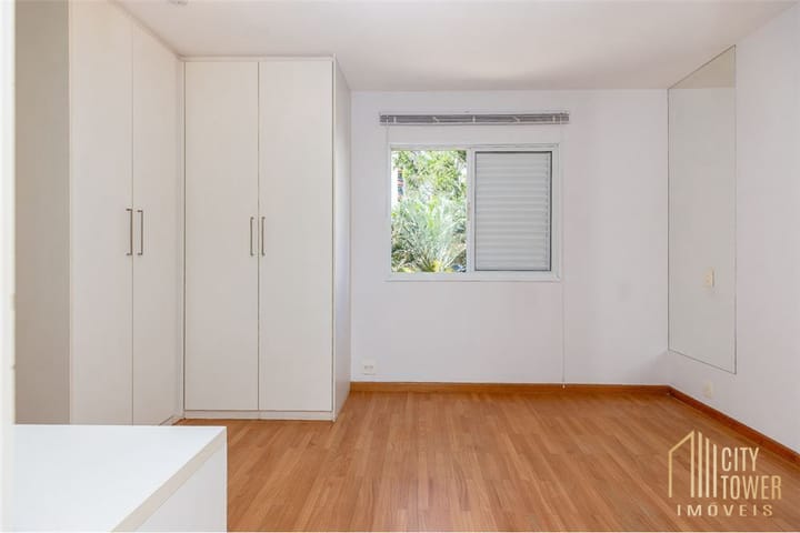 Apartamento à venda com 3 quartos, 115m² - Foto 5