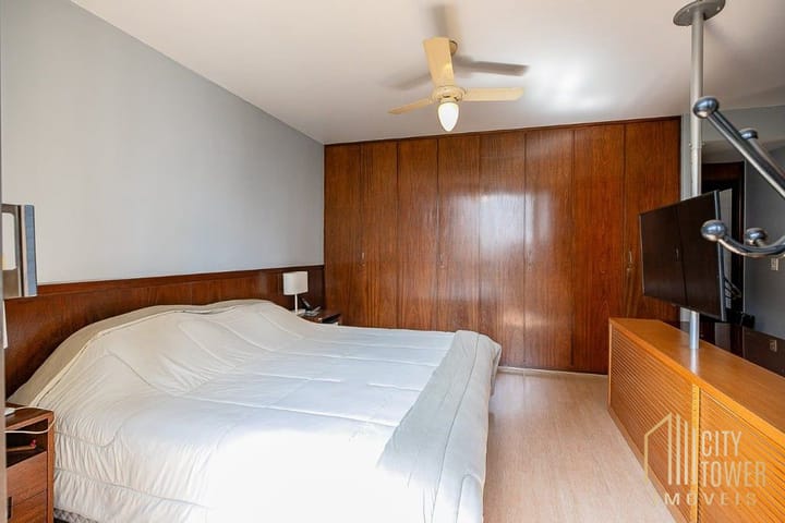 Apartamento à venda com 3 quartos, 225m² - Foto 9