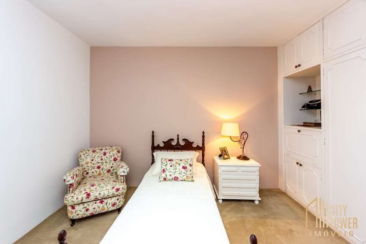 Apartamento à venda com 4 quartos, 140m² - Foto 15