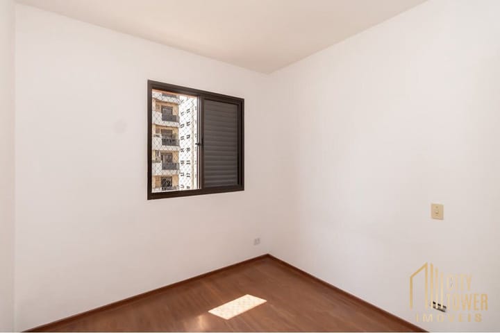 Apartamento à venda com 3 quartos, 81m² - Foto 5