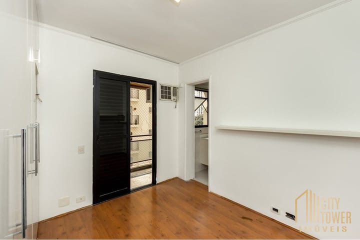 Apartamento à venda com 3 quartos, 97m² - Foto 19