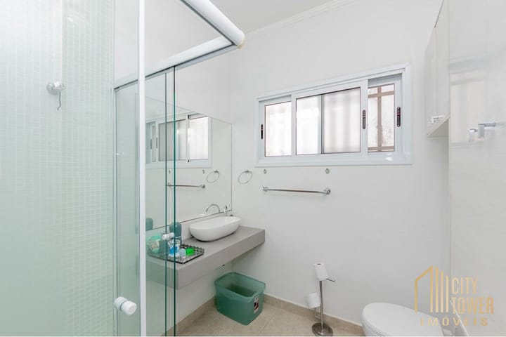 Casa à venda com 3 quartos, 180m² - Foto 17