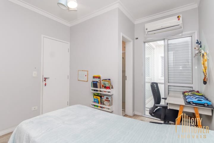 Casa à venda com 3 quartos, 161m² - Foto 14