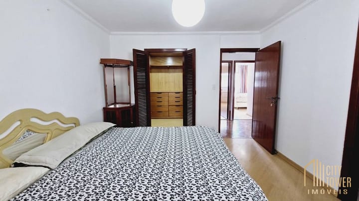 Apartamento à venda com 3 quartos, 190m² - Foto 11