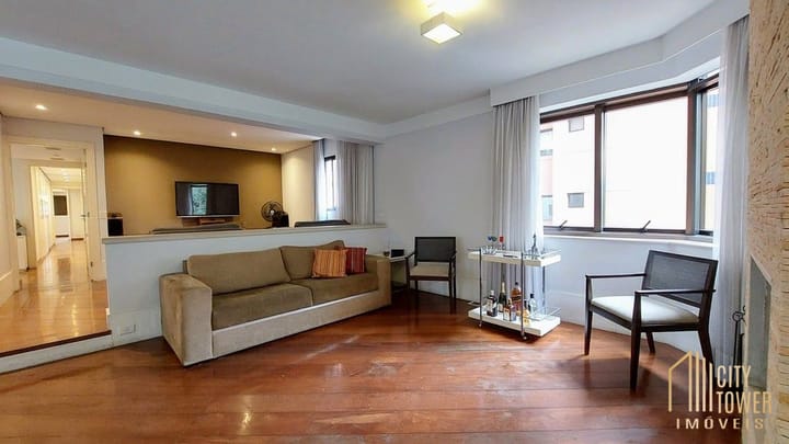 Apartamento à venda com 4 quartos, 246m² - Foto 18