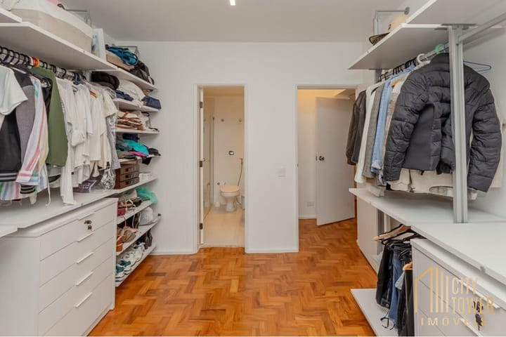 Apartamento à venda com 4 quartos, 223m² - Foto 32