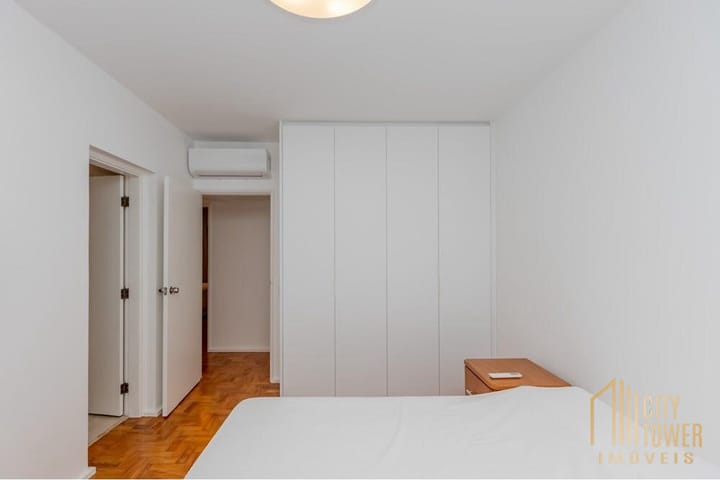 Apartamento à venda com 4 quartos, 223m² - Foto 35