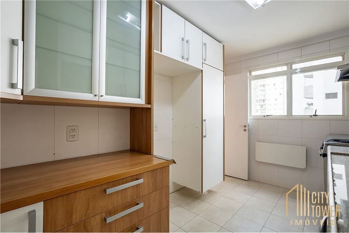 Apartamento à venda com 3 quartos, 198m² - Foto 55