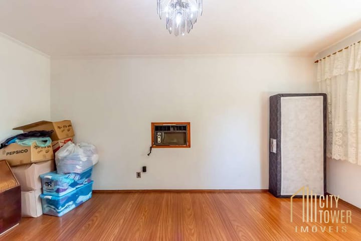 Casa à venda com 3 quartos, 197m² - Foto 9