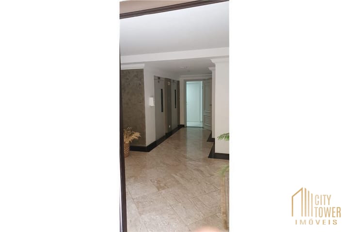 Apartamento à venda com 3 quartos, 97m² - Foto 9