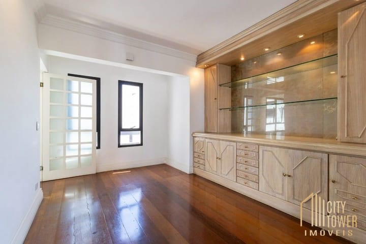 Apartamento à venda com 4 quartos, 305m² - Foto 37