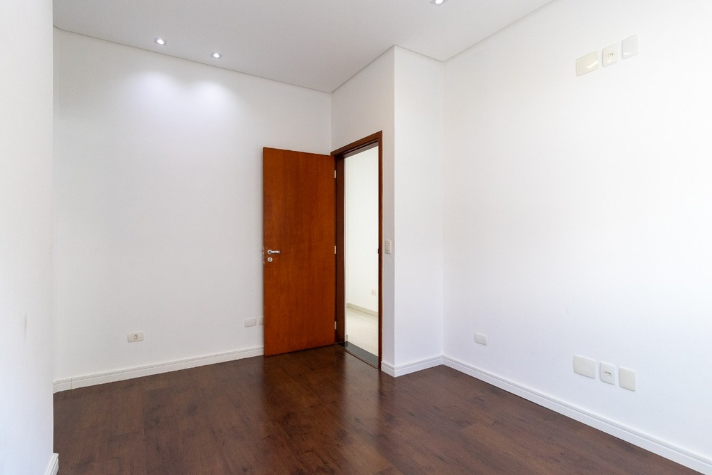 Casa à venda com 4 quartos, 615m² - Foto 10