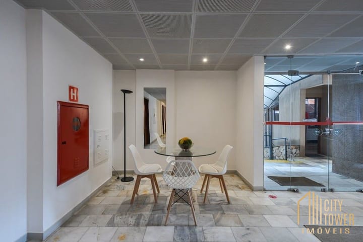 Apartamento à venda com 2 quartos, 55m² - Foto 19