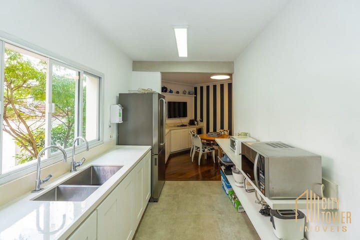 Apartamento à venda com 3 quartos, 210m² - Foto 10