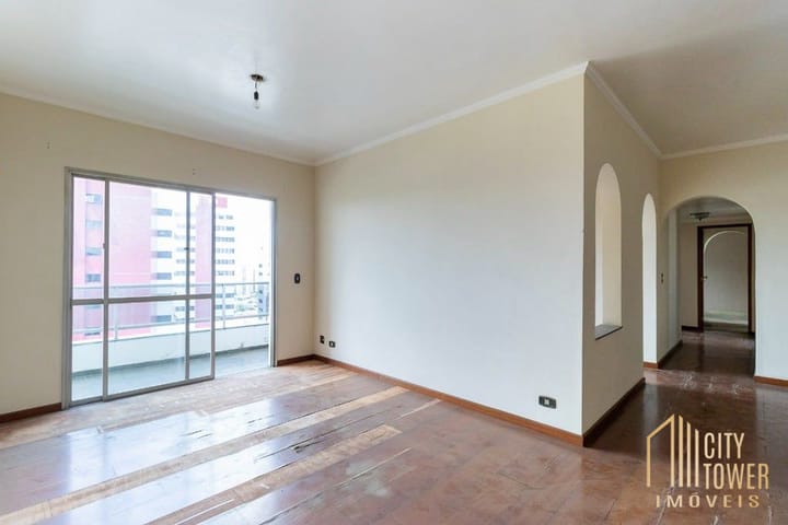 Apartamento à venda com 3 quartos, 148m² - Foto 1