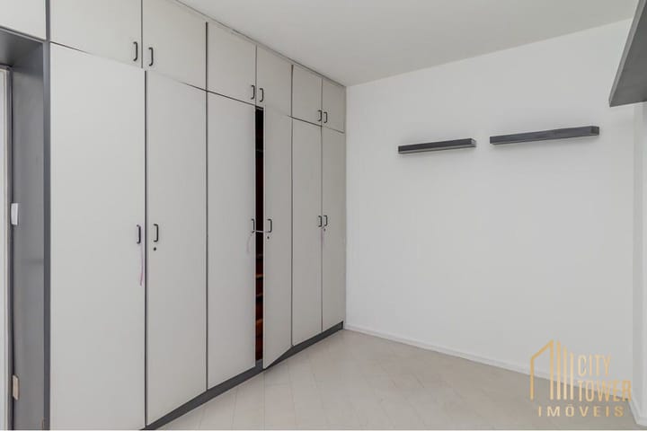 Apartamento à venda com 2 quartos, 70m² - Foto 16