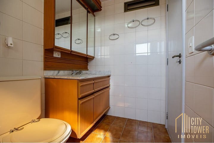 Apartamento à venda com 3 quartos, 116m² - Foto 3