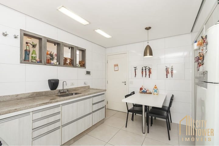 Casa à venda com 3 quartos, 175m² - Foto 35