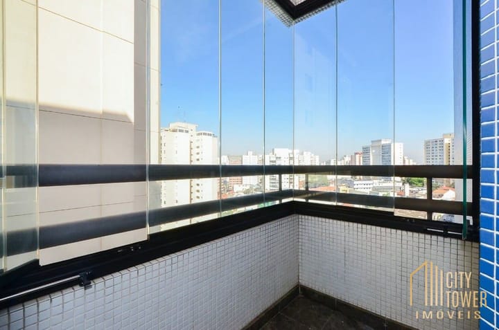 Apartamento à venda com 3 quartos, 70m² - Foto 2