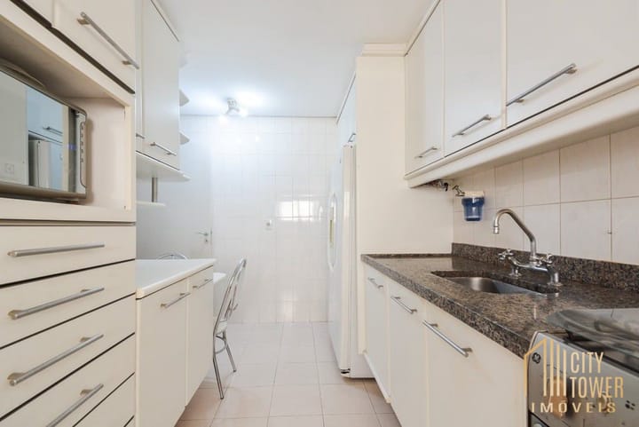 Apartamento à venda com 3 quartos, 100m² - Foto 6