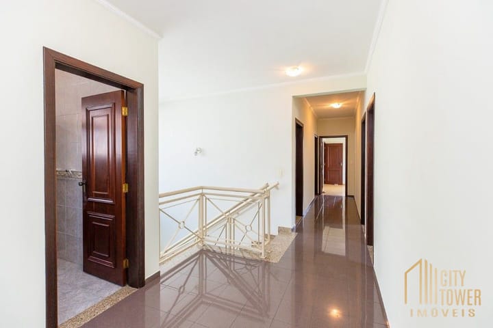 Casa à venda com 4 quartos, 332m² - Foto 25