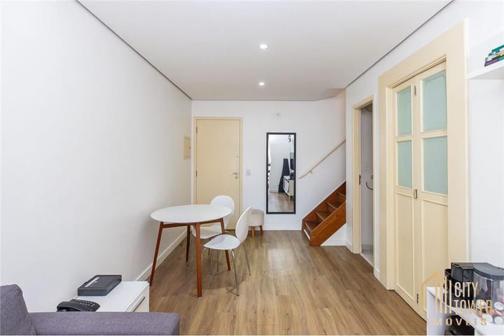 Apartamento à venda com 1 quarto, 45m² - Foto 19