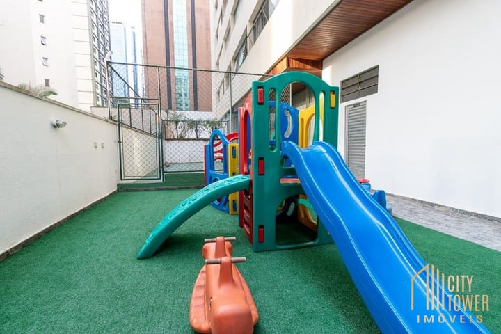 Apartamento à venda com 3 quartos, 123m² - Foto 13