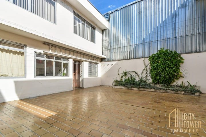 Casa à venda com 4 quartos, 242m² - Foto 46