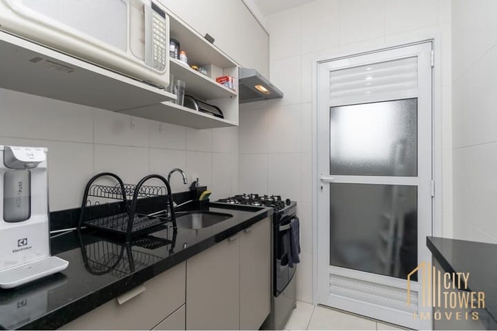 Apartamento à venda com 2 quartos, 65m² - Foto 8