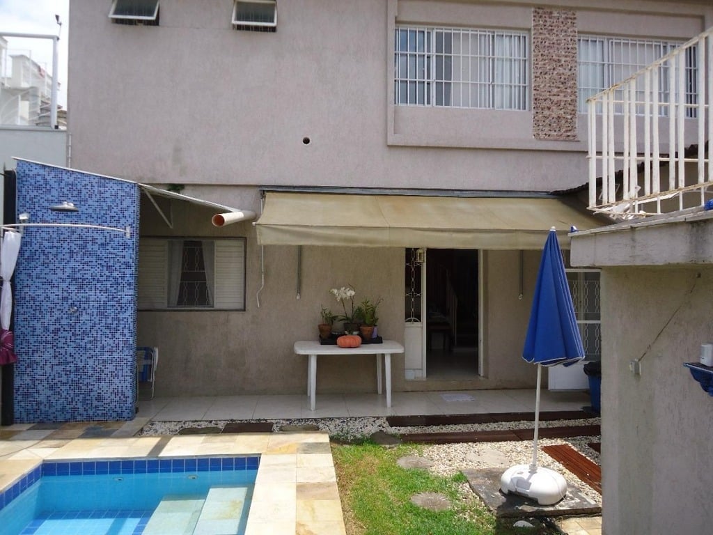 Casa à venda com 4 quartos, 220m² - Foto 25