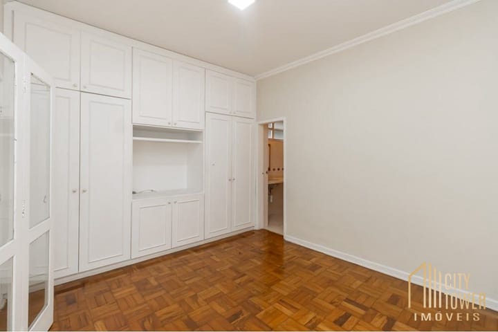 Apartamento à venda com 4 quartos, 198m² - Foto 8