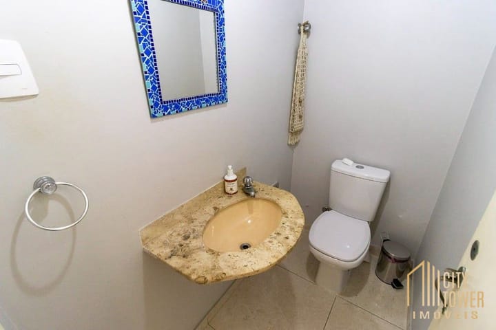 Casa à venda com 4 quartos, 200m² - Foto 27