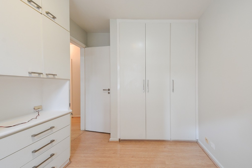 Apartamento à venda com 3 quartos, 97m² - Foto 17