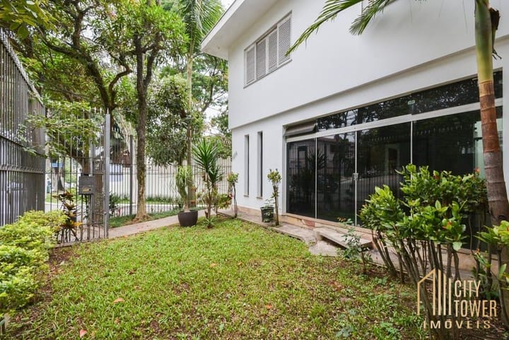 Casa à venda com 4 quartos, 331m² - Foto 31