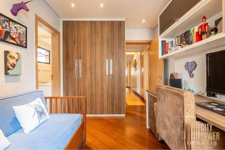 Apartamento à venda com 4 quartos, 141m² - Foto 9