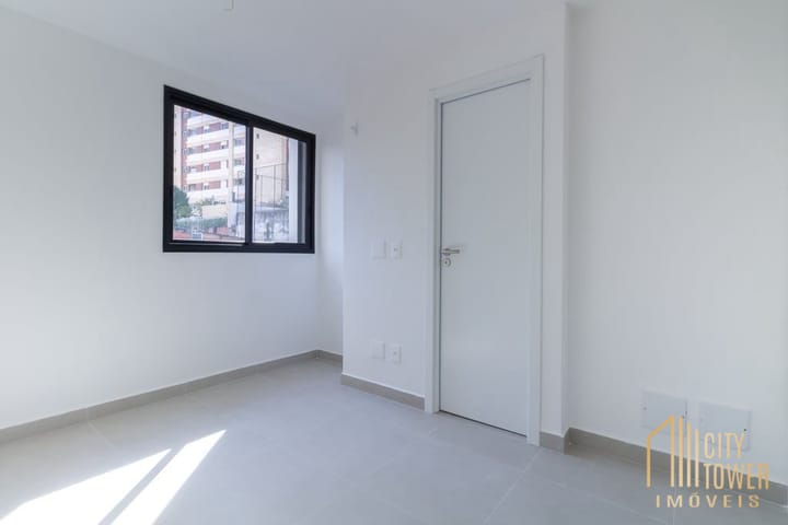 Casa à venda com 2 quartos, 121m² - Foto 30